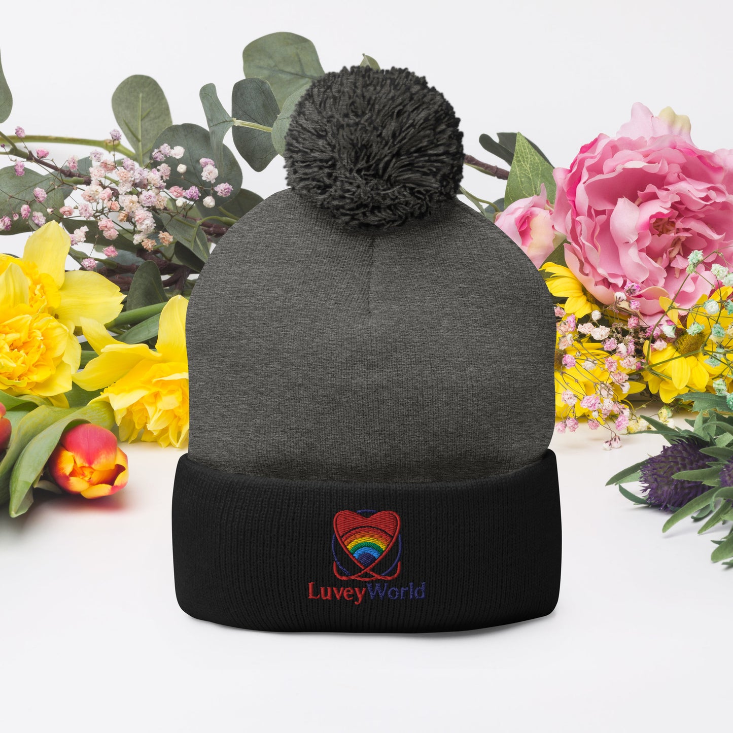 LuveyWorld Pom-Pom Beanie